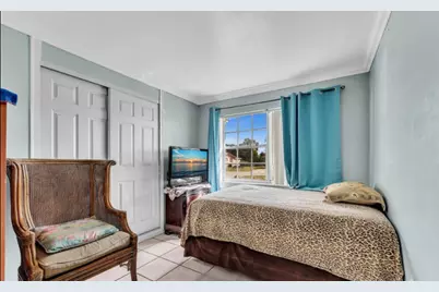 848 SE 3rd Street, Belle Glade, FL 33430 - Photo 11