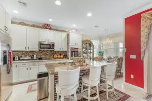11320 SW Lake Park Dr, Port Saint Lucie, FL 34987 - Photo 11