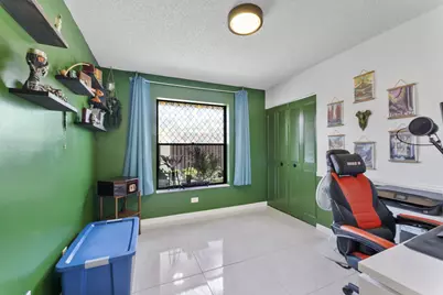 153 Meadows Drive, Boynton Beach, FL 33436 - Photo 15