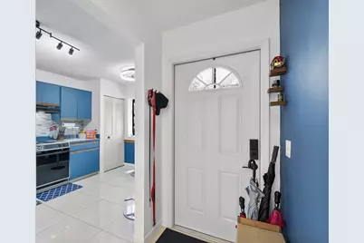 153 Meadows Drive, Boynton Beach, FL 33436 - Photo 3