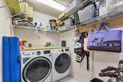 153 Meadows Drive, Boynton Beach, FL 33436 - Photo 25