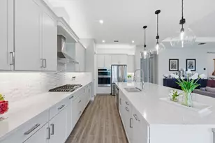 10639 Vineyard Dr, Port Saint Lucie, FL 34987 - Photo 15