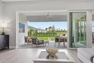 10639 Vineyard Dr, Port Saint Lucie, FL 34987 - Photo 11