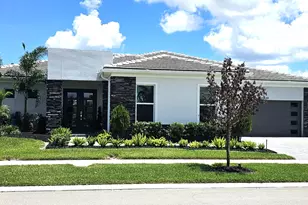 10639 Vineyard Dr, Port Saint Lucie, FL 34987 - Photo 1