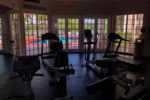 2861 N Oakland Forest Dr, Oakland Park, FL 33309 - Photo 5