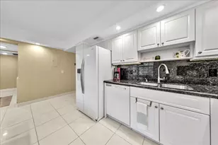 804 Cypress Grove Ln, Pompano Beach, FL 33069 - Photo 5