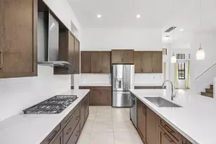 12035 N Baypoint Cir, Parkland, FL 33076 - Photo 13