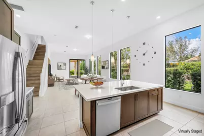 12035 N Baypoint Circle, Parkland, FL 33076 - Photo 11