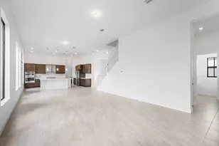 12035 N Baypoint Cir, Parkland, FL 33076 - Photo 9