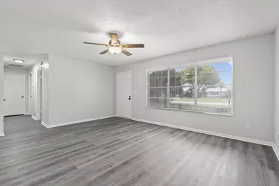 5510 Sunset Boulevard, Fort Pierce, FL 34982 - Photo 3