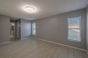 509 SW Fairview Ave, Port Saint Lucie, FL 34983 - Photo 17