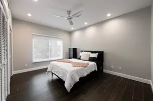 8505 NW 77th St, Tamarac, FL 33321 - Photo 25