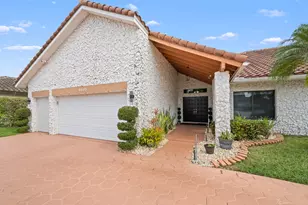 8505 NW 77th St, Tamarac, FL 33321 - Photo 3