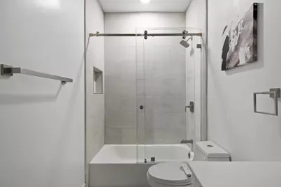 8505 NW 77th Street, Tamarac, FL 33321 - Photo 27