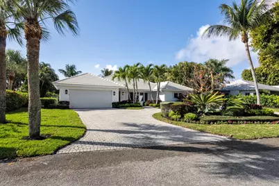 2720 Cardinal Circle, Gulf Stream, FL 33483 - Photo 3