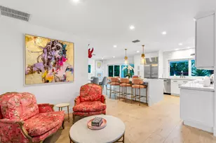 2720 Cardinal Cir, Gulf Stream, FL 33483 - Photo 9