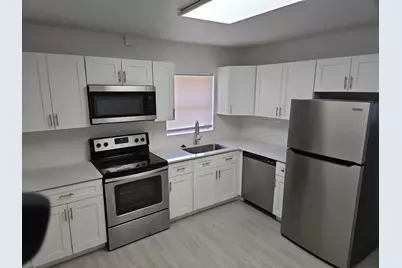 815 Dundas Court #A, Fort Pierce, FL 34950 - Photo 9