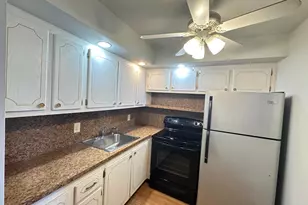 352 Southampton C, West Palm Beach, FL 33417 - Photo 13