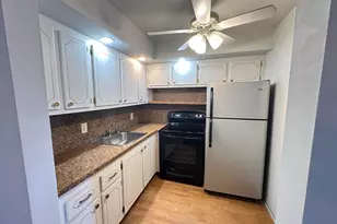 352 Southampton C, West Palm Beach, FL 33417 - Photo 11