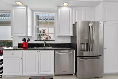 8944 SE Hawks Nest Court, Hobe Sound, FL 33455 - Photo 17