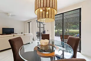 729 Windermere Way, Palm Beach Gardens, FL 33418 - Photo 13