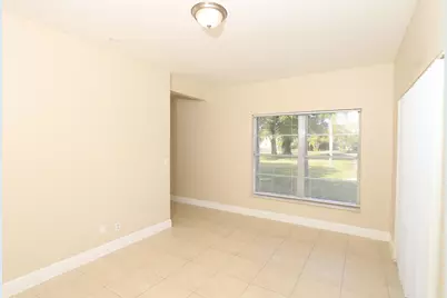 4916 Silver Oak Drive, Fort Pierce, FL 34982 - Photo 11