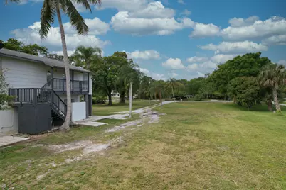 4916 Silver Oak Drive, Fort Pierce, FL 34982 - Photo 37
