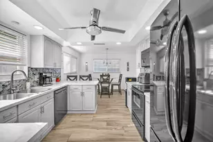 9591 Park Row, Boca Raton, FL 33428 - Photo 3