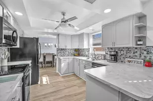 9591 Park Row, Boca Raton, FL 33428 - Photo 17