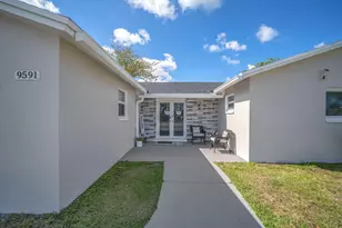 9591 Park Row, Boca Raton, FL 33428 - Photo 9