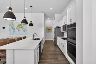 8118 Liberty Wy, Parkland, FL 33067 - Photo 11