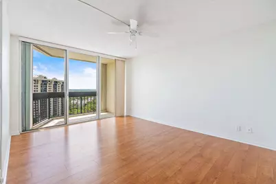 2400 Presidential Way #1706, West Palm Beach, FL 33401 - Photo 9