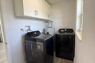 442 SW 14th Ct, Pompano Beach, FL 33060 - Photo 17