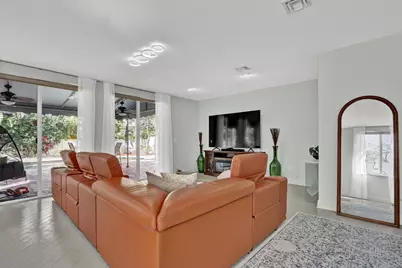 2063 Cezanne Road, West Palm Beach, FL 33409 - Photo 17