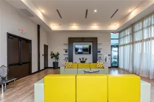 8810 NW 155th Ter, Miami Lakes, FL 33018 - Photo 35