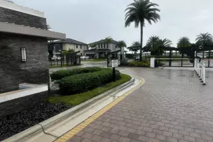 8810 NW 155th Ter, Miami Lakes, FL 33018 - Photo 27