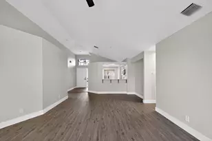 3037 Casa Rio Ct, Riviera Beach, FL 33418 - Photo 3