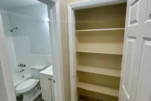 7421 Venetian St, Miramar, FL 33023 - Photo 11