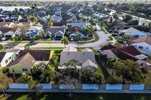 1393 SW 151st Way, Sunrise, FL 33326 - Photo 25
