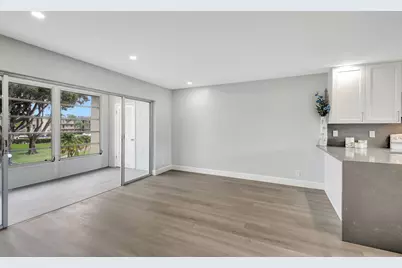 702 Lori Drive #194, Palm Springs, FL 33461 - Photo 7