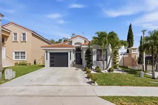 1902 Seville, Margate, FL 33063 - Photo 1