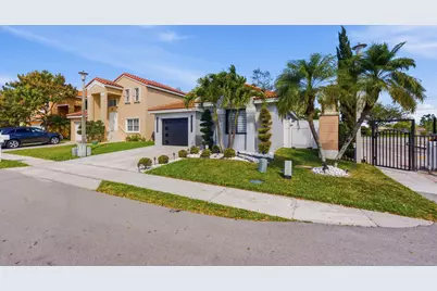 1902 Seville, Margate, FL 33063 - Photo 3