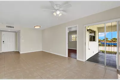 10249 N Military Trail #Apt 201, Palm Beach Gardens, FL 33410 - Photo 9