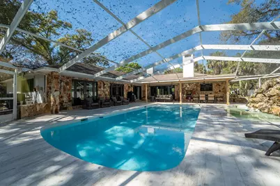 4233 1st Street SW, Vero Beach, FL 32968 - Photo 5