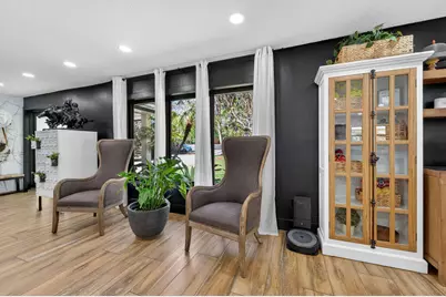 4233 1st Street SW, Vero Beach, FL 32968 - Photo 9