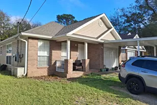 6018 Montgomery, Pensacola, FL 32526 - Photo 1