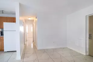 1028 SW 2nd St, Miami, FL 33130 - Photo 11