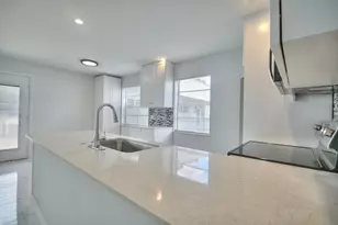 137 Normandy C, Delray Beach, FL 33484 - Photo 7