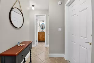 18 Colonial Club Dr, Boynton Beach, FL 33435 - Photo 17