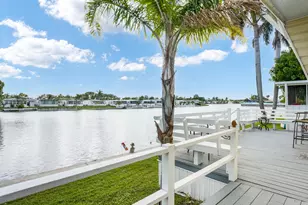2754 SW 54th St, Dania Beach, FL 33312 - Photo 35